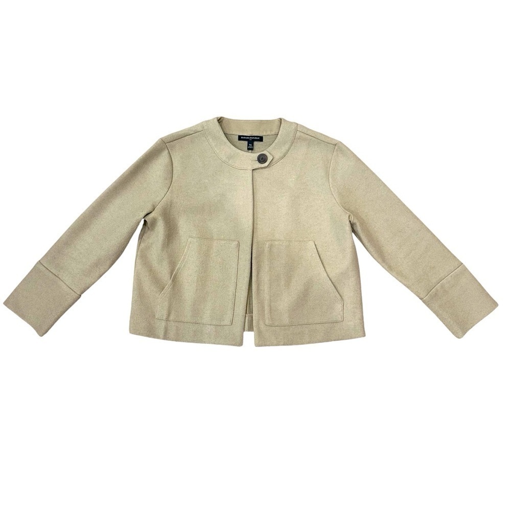 Banana Republic Swing Jacket with Single Button in Beige, Size XS